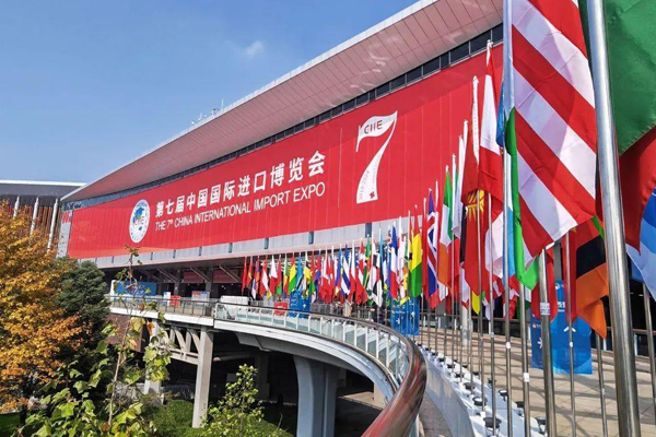 直擊進(jìn)博——創(chuàng)新技術(shù)層出不窮 新品匯聚一睹為快