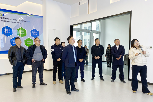 熱烈歡迎湖南省醴陵市衛(wèi)健局領(lǐng)導一行蒞臨康譽醫(yī)療參觀指導